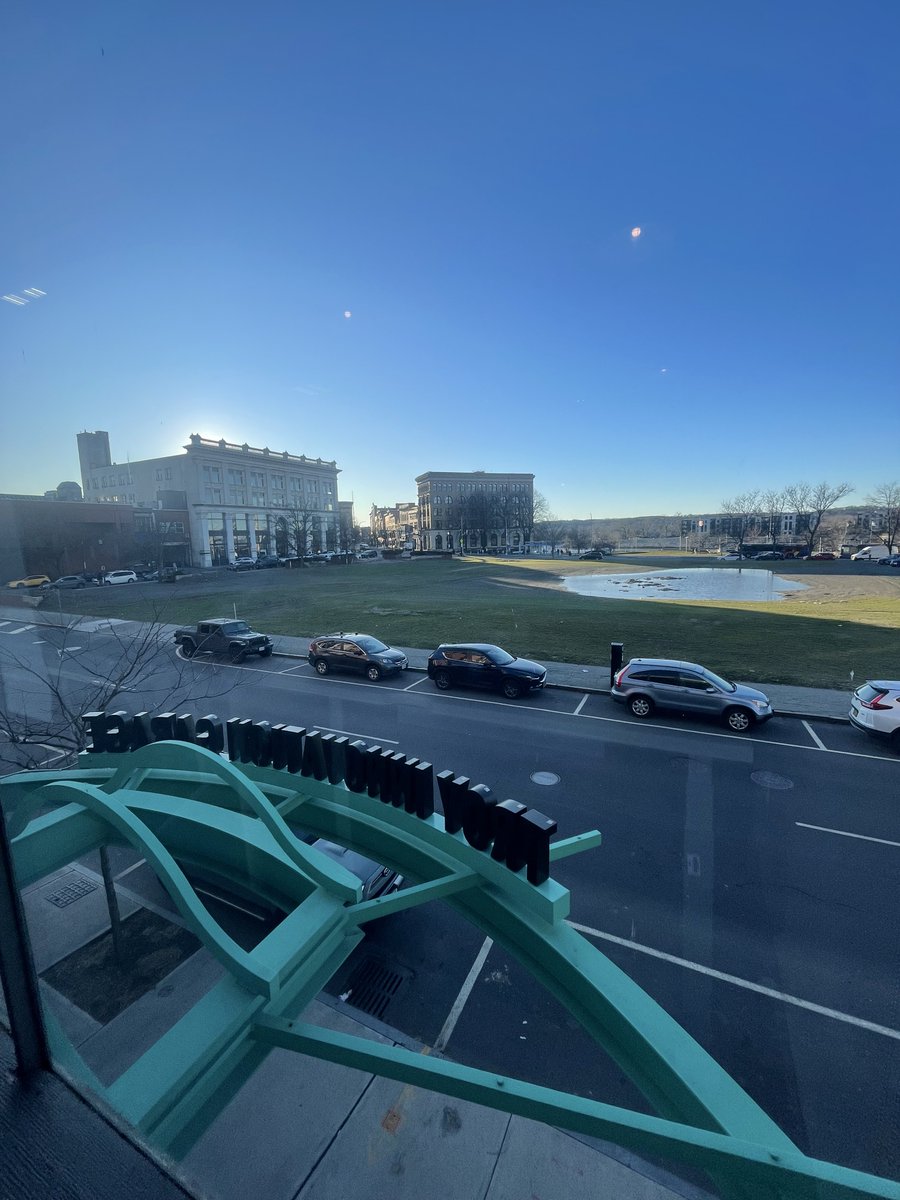 New Year - same gorgeous sky and view. It may be crisp and feel like winter outside, but we're warm and working hard inside. So, if you need a place to build your small business, DM us. We have just the desk for you.