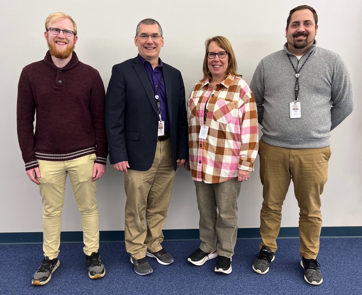 awgenerals's tweet photo. The AWLS Technology Dept. is offering a FREE Computer Assistance Day on 1/20 to help AW residents with tech issues.
This volunteer event is a part of our #Fiftyfor50 community service campaign.
For details, refer to the January letter to stakeholders:
https://t.co/thaCSeibU2 https://t.co/qdVmeQnRdf