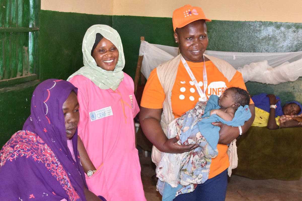 UNFPATCHAD's tweet image. Fatouma Djouma, réfugiée soudanaise a accouché un bébé ce 4 janv 2024 au camp de Djabal avec l’assistance de la sage-femme de UNFPA. En partenariat avec #ADES, #UNPFA appuie les réfugiés pour garantir l’accès à la santé de reproduction.

@UNFPA_WCARO @USAID @japan @Norvege @UN