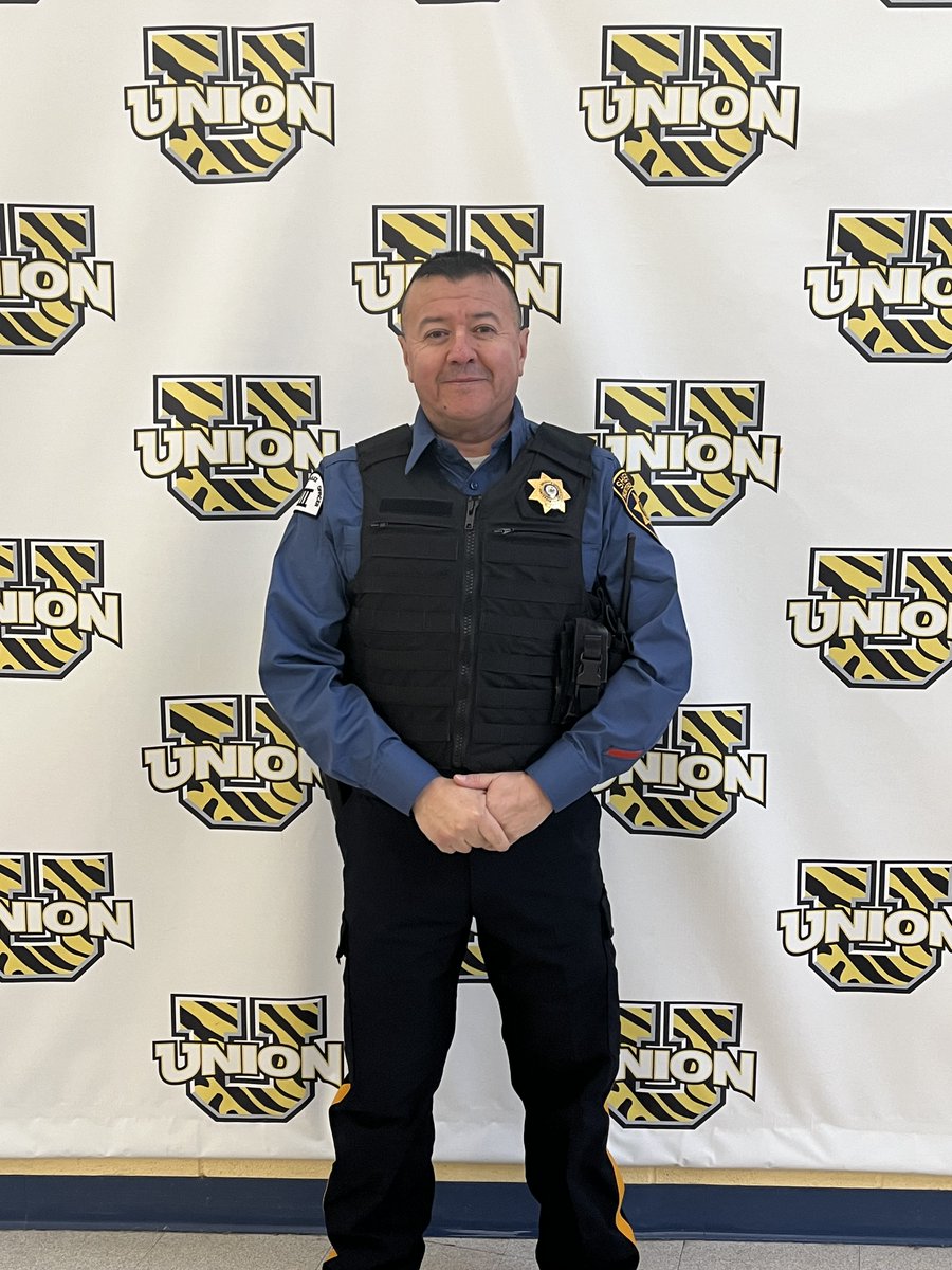 🚨 Big welcome to Officers Jeffrey Shultis &amp; David Garzón, our new Class III Officers! Their expertise will boost our commitment to a safe learning environment. Thanks to everyone involved in this initiative! 🐯 #TheU #TigerPride