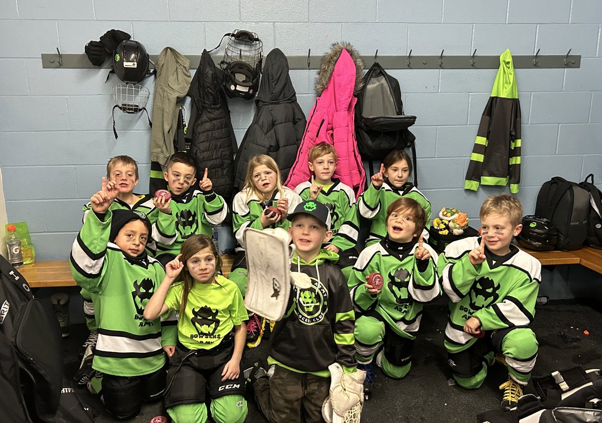 WRDSB_mendoza's tweet photo. Early morning start for us today with @3on3Tourneys at Rim Park. We had a great time and as always thank you to all the volunteers, staff and organizers for an amazing tournament. Most importantly shout out to our amazing Bowser’s Army family for coming and supporting us. 2/2 https://t.co/jkXwfHA3xn