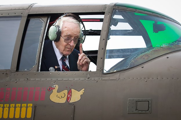 NLinCanada's tweet image. With a heavy heart we share that André Hissink passed away peacefully on January 1, 2024 in Perth, ON at the age of 104.

André Louis Armand Hissink was a Dutch hero of #WWll flying 67 wartime missions over Europe in the B25 Mitchell Bomber. Our thoughts are with his family.