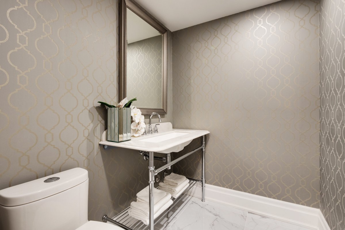 JasonDFriedman's tweet image. 🛁✨ Reflecting on our 2023 transformations! Swipe through a year of bathroom brilliance – each design a blueprint of personalized luxury. Ready for a 2024 refresh? DM us for a custom feasibility study on design, cost &amp;amp; schedule. Let's design a space that's uniquely yours.