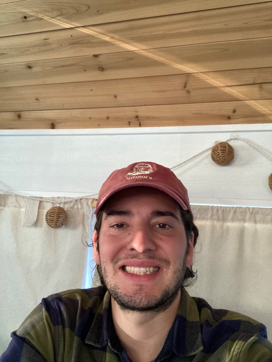 timonator98's tweet photo. Can’t help but smile thinking of all the BIG THINGS to come in 2024!! I hope everyone is having a great new year!!! https://t.co/dWXxn40Ysk