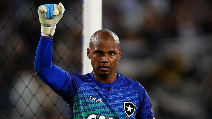 bfrmilgrau_'s tweet photo. Preciso nem falar nada, né? Seja bem-vindo ao Glorioso Botafogo, John! https://t.co/hJJQ0lJcvB