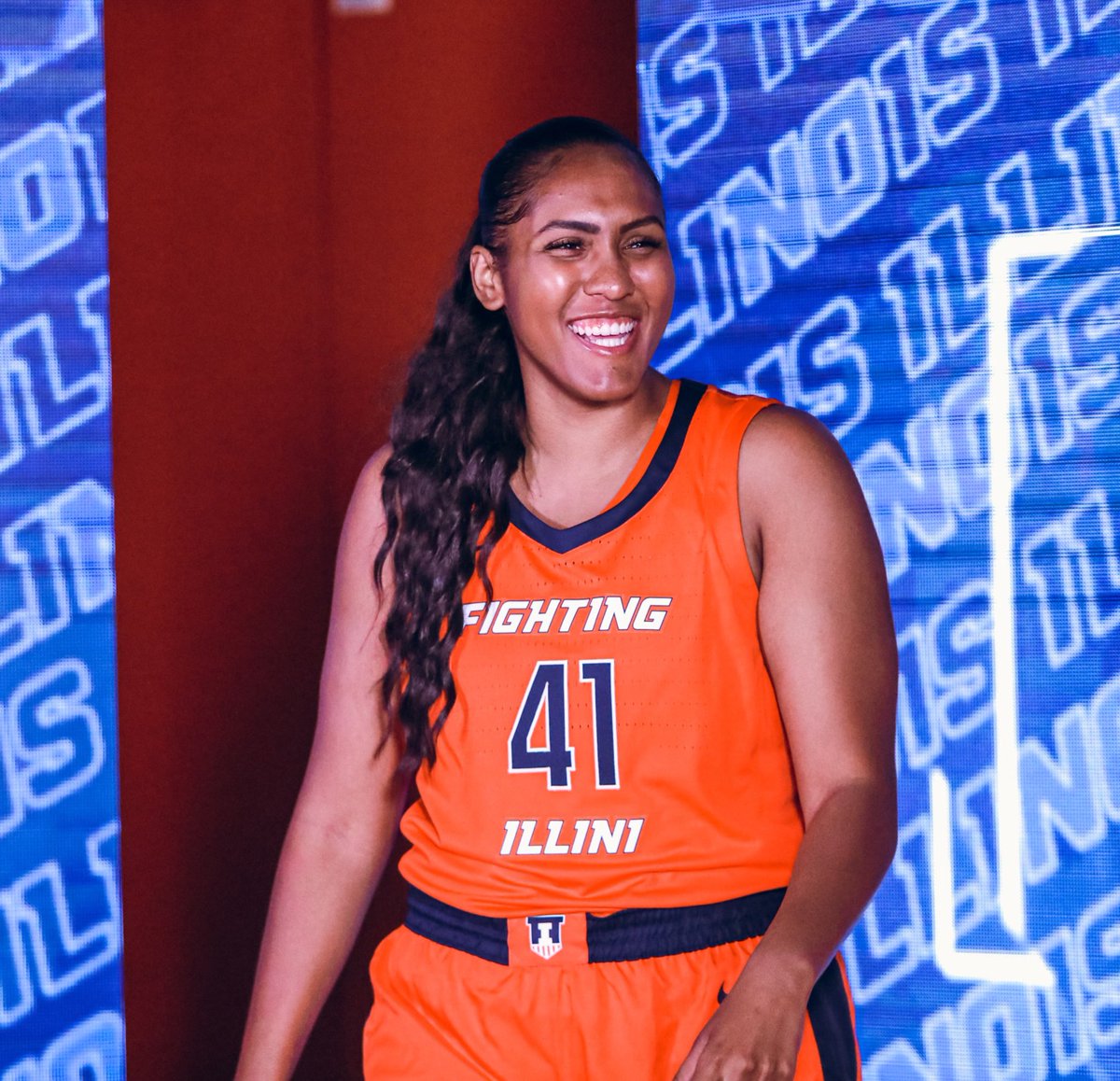 IlliniWBB's tweet photo. Weโre wishing the happiest of birthdays to Camille Hobby today!
#Illini | #HTTO | #OneWay https://t.co/uElIC5XTsd