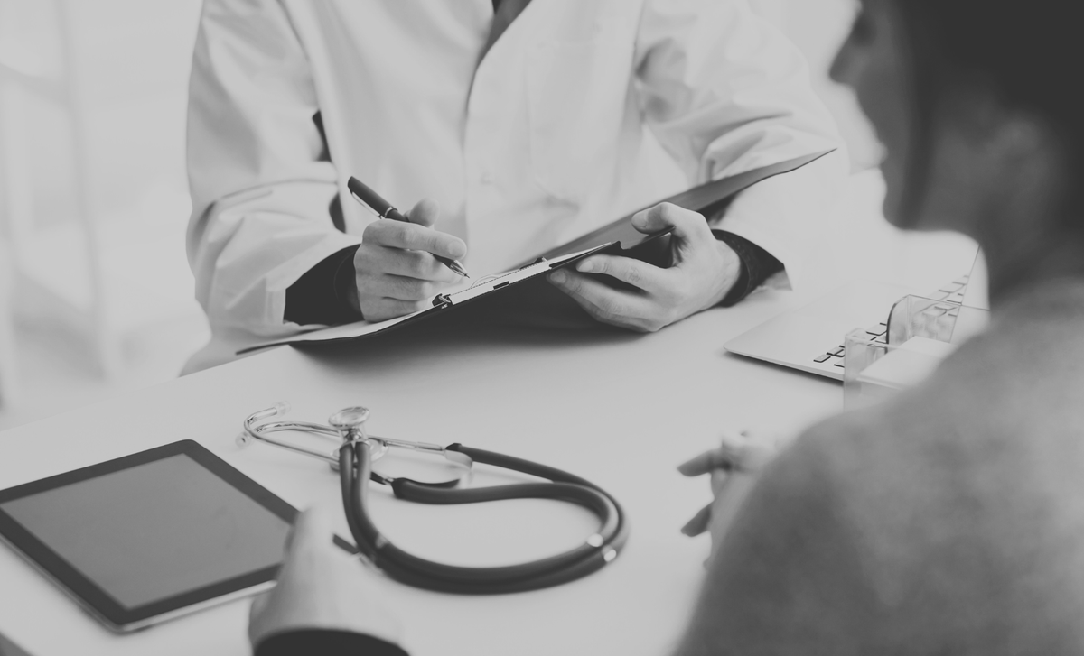 PrakatSolutions's tweet photo. The healthcare system in America is facing several crises, including staffing shortages, declining care quality, and patient dissatisfaction. And slow progress in adopting new technologies is contributing to these crises.

Read more on this issue: https://t.co/Y8gjJc4Rbt https://t.co/C91nk0hwbx