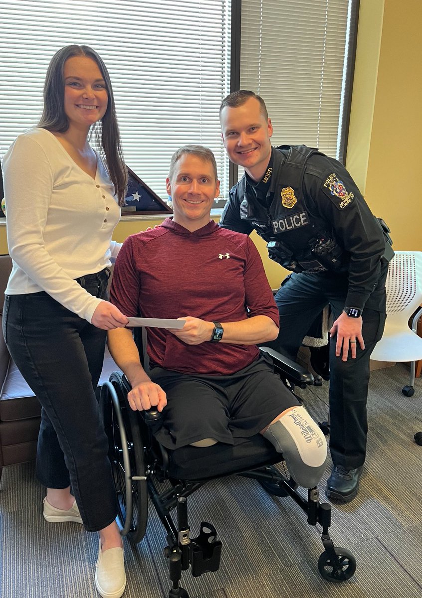 Dr. Chelsea Donahue presents a check to Officer Pat Kepp for the Montgomery County Law Enforcement Officer Relief Fund mcleorf.org/checkout/donat… 
Officer Kepp was injured in the line of duty. Donations will help him and fellow Officers in need #chesapeakehearing #betterhearing