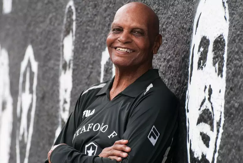 bfrmilgrau_'s tweet photo. Preciso nem falar nada, né? Seja bem-vindo ao Glorioso Botafogo, John! https://t.co/hJJQ0lJcvB