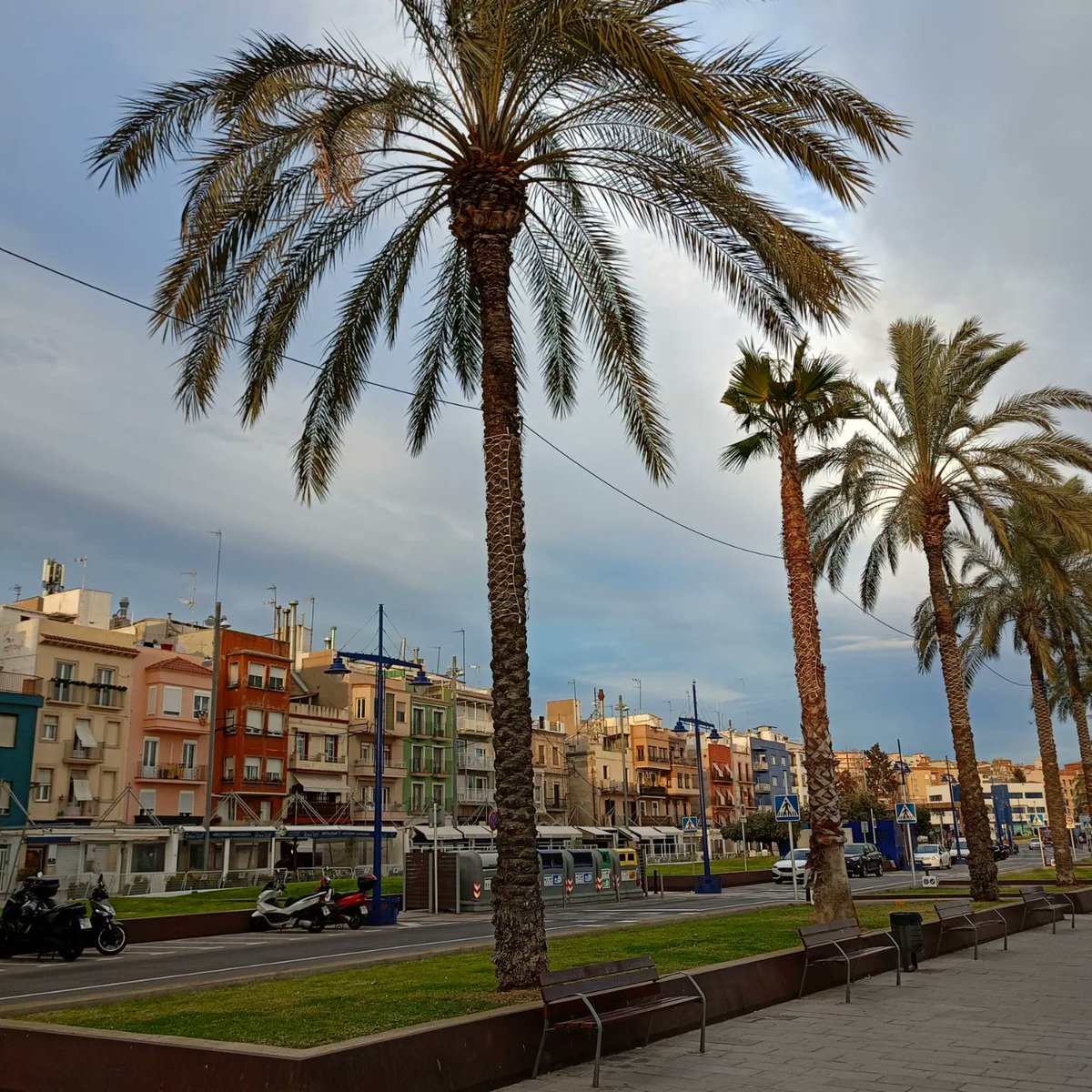 homscm's tweet photo. 🐟⛵El Serrallo,
Antic barri de pescadors de #Tarragona https://t.co/OvPgfXv0T2