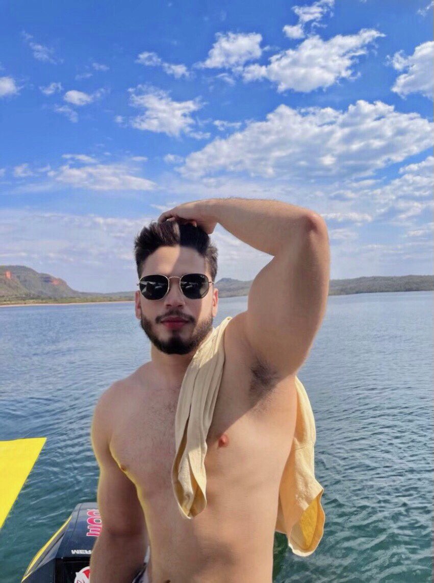 thiago_goes19's tweet photo. Beija aqui 👅 https://t.co/TmkLydXW8H