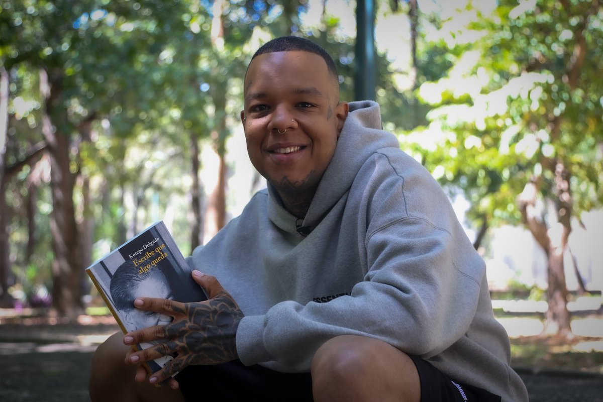 El rapero venezolano <a href="/akapellah/">Pedro Elias</a> nominado tres veces al Grammy Latino y número 12 en la lista de la revista Rolling Stone de los 50 mejores artistas del rap en español, conversó con <a href="/raulcazal/">Raúl Cazal</a>  en el episodio 43 de Las formas del libro 
youtu.be/8NYfHJhxdDE?si…
#Tendencias