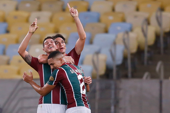 FluminenseStuff's tweet photo. 244 jogos, 13 gols, dois títulos de Campeonato Carioca e grandes atuações para nos levar até a Glória Eterna. Para sempre nosso eterno capitão. 

Obrigado por tudo e sucesso na nova trajetória, ídolo! 💚 https://t.co/6OuW4FzlEu