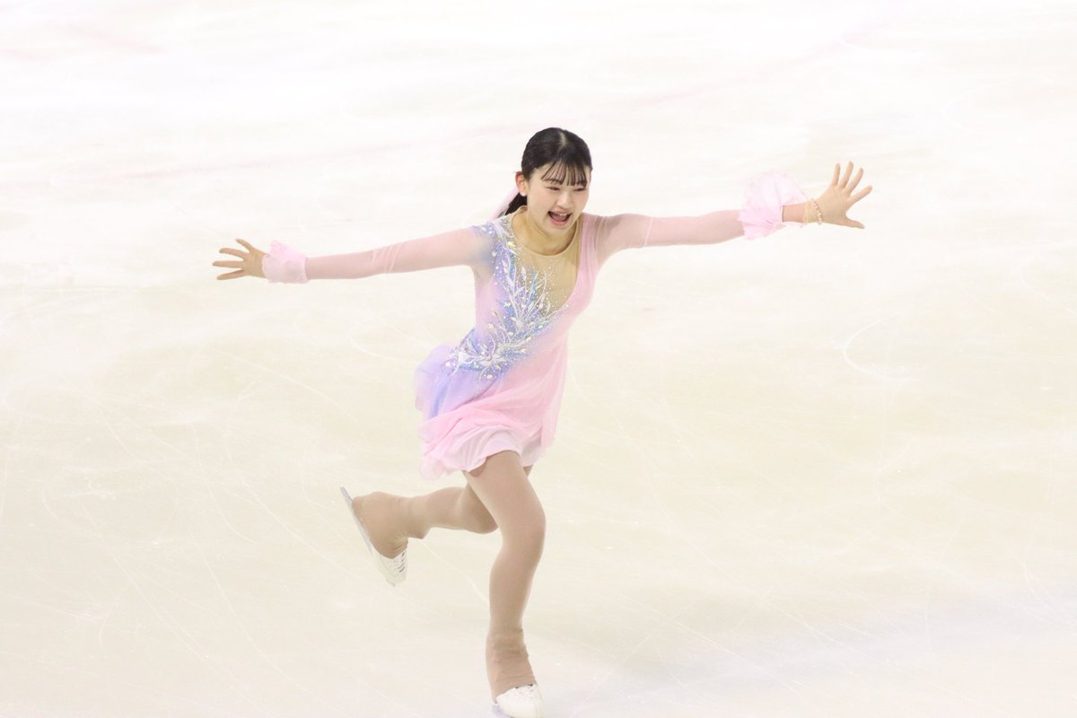 kanspo's tweet image. 【アイススケート】第96回日本学生氷上競技選手権大会フィギュア競技１日目／於・ALSOKぐんまアイスアリーナ

［女子４級］
第２Ｇ　稲葉　38.78

ジャンプを全て着氷させる。音楽に合わせた雄大なコレオシークエンスを披露した。