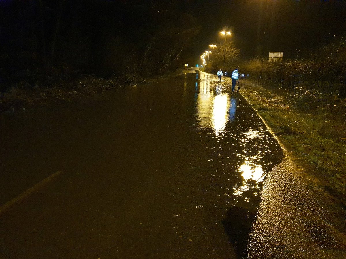 We currently have the A264 closed westbound between the Bewbush and Kilnwood Vale roundabouts due to flooding. This may impact Friday mornings commute with apologies.