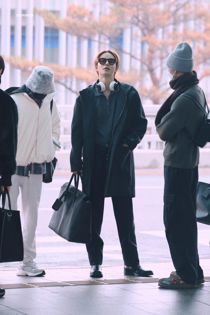 zw_evergreen's tweet photo. 240105 ICN 출국 HQ

쩡풍당당🎧

#NCT127 #정우 #JUNGWOO https://t.co/XmT0xJvyws
