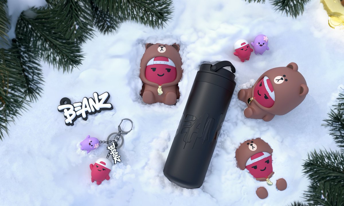 cripco_official's tweet photo. Is it BROWN? Is it Jay?  
It’s both! @ChiruLabs’ @BEANZOfficial do a Winter Collection with IPX @_LINEFRIENDS  
Some folks call it web5(you know, web2 + web3 😂), these items do turn heads IRL  
On sale next week 👀  
Global: https://t.co/c0LjLY7YMV
Korea: https://t.co/CTeGN3314M https://t.co/lgdsDLKzqQ