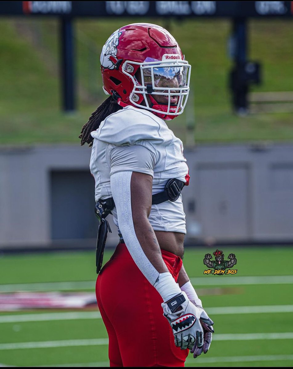 BrysonBalka2024's tweet photo. #AGTG after a great conversation with coach @Coach_MHoward i am blessed to say i’ve received an offer from Navarro College https://t.co/Ai1MqaJDjh