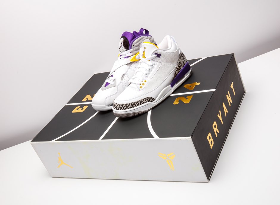 kofromatatf's tweet image. Hear me and hear me well now. 

JB/Vanessa, Drop this pack on any of these dates!

8-3-24 
8-24-24 
12-14-24(Kobe surpassed MJ in all-time scoring) 

Early drop in LA, Philly, Brooklyn n Chicago, then SNKRS/global release! 

Ok, bye.

Wait, size10 please. 

Ok now bye. 
🤭