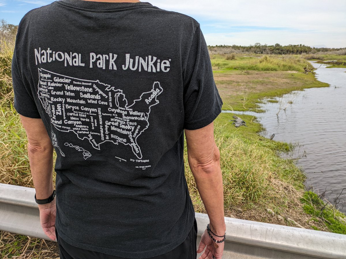 wanderlustmark's tweet image. Oh, just a #NationalParkJunkie hanging out in a Florida State Park with some friendly locals!

#MyakkaRiverStatePark #Floridastateparks #stateparkjunkie