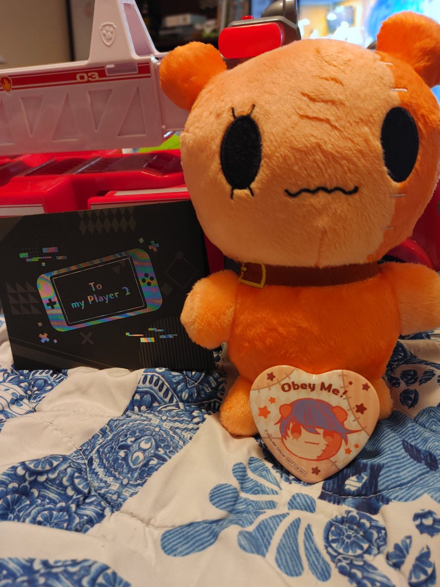 RampagingTRex's tweet photo. My Miss 'Em finally made it!! 😭😭 Now MC-chan has a friend 💕 #obeyme #obeymemerch #Leviastan #bestbuddies #aitai #obeymeleviathan #idbeLevisPlayer2anyday https://t.co/7106UQm0mo