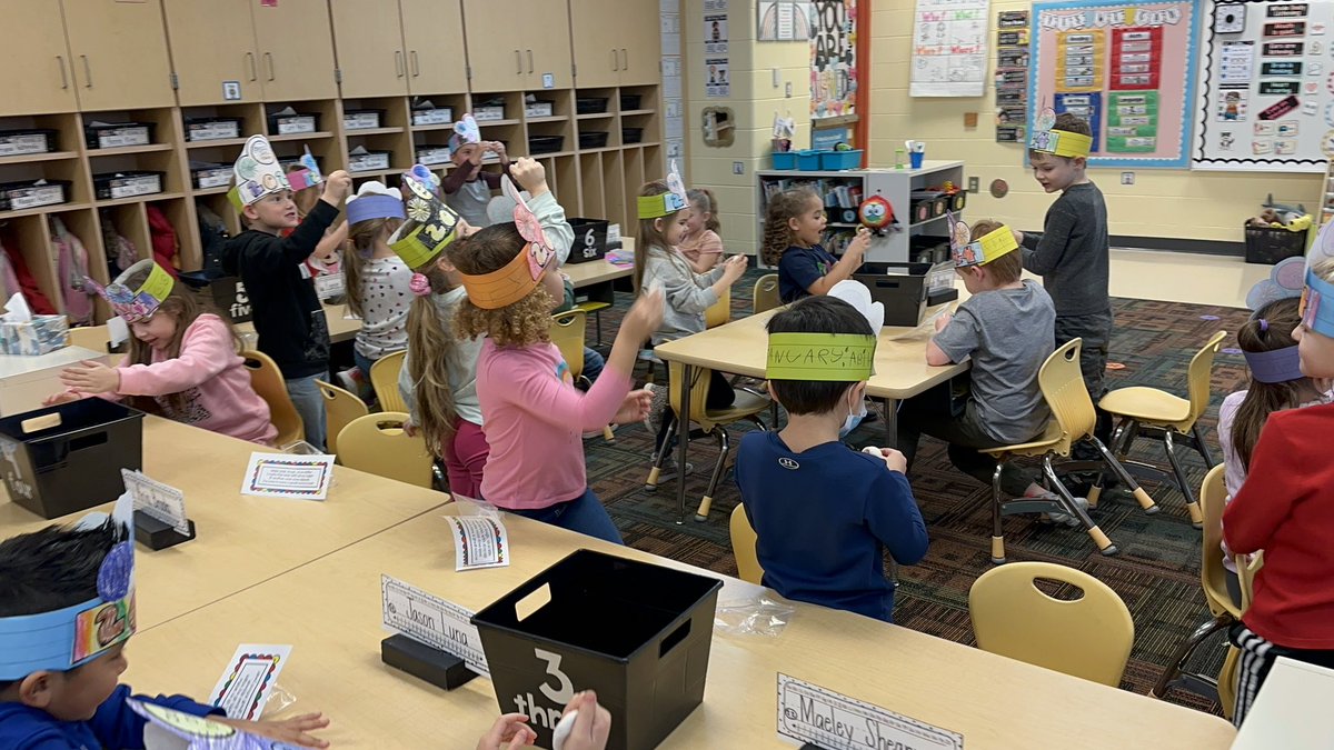 Mrs. Davidson tweet media