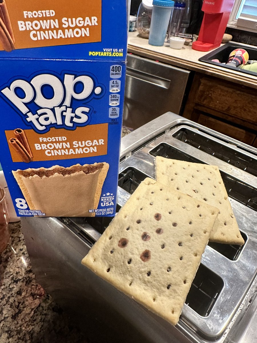 I know people complain about the Amount of frosting on <a href="/PopTartsUS/">Pop-Tarts</a> but this seems a bit outrageous