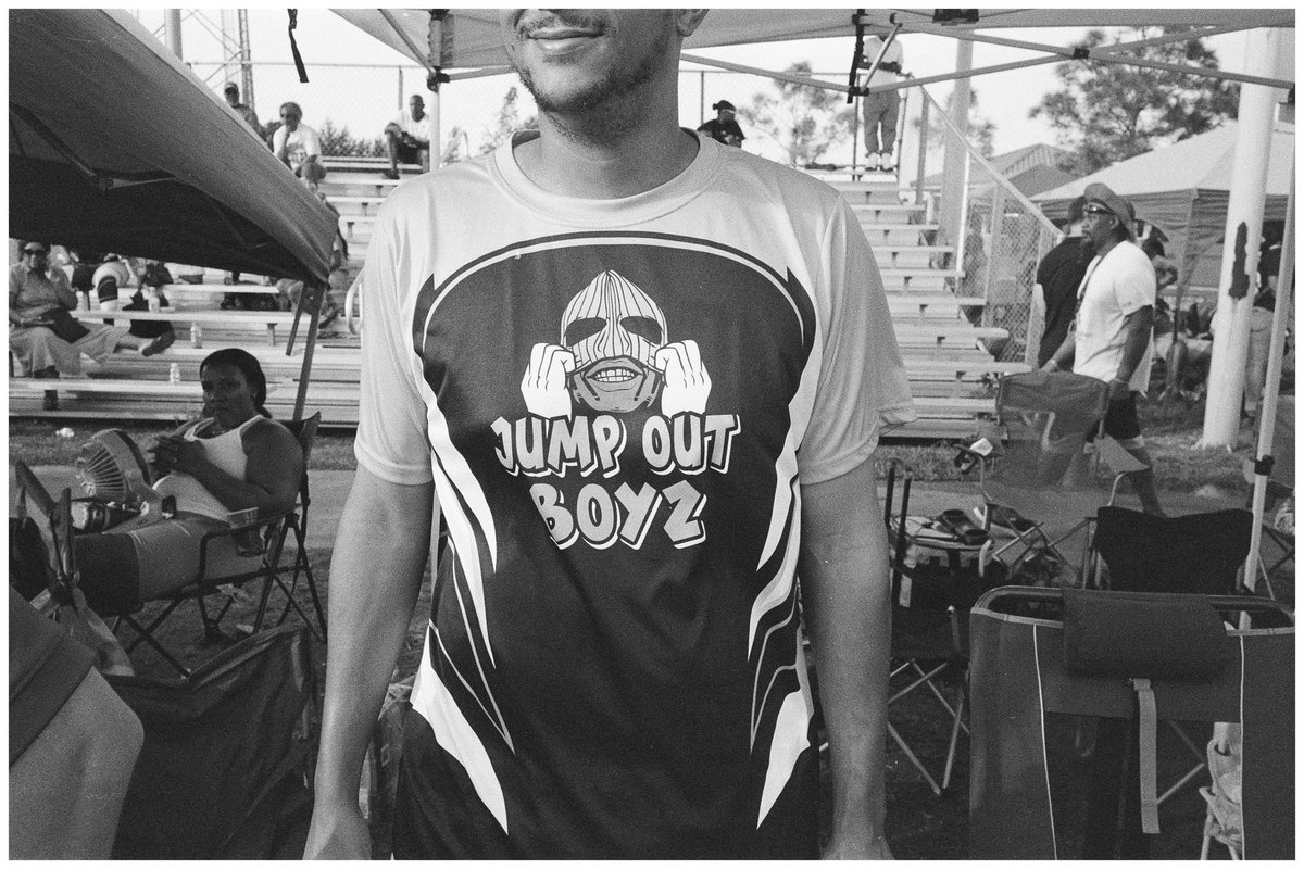 suppworm's tweet image. Jump out boyz