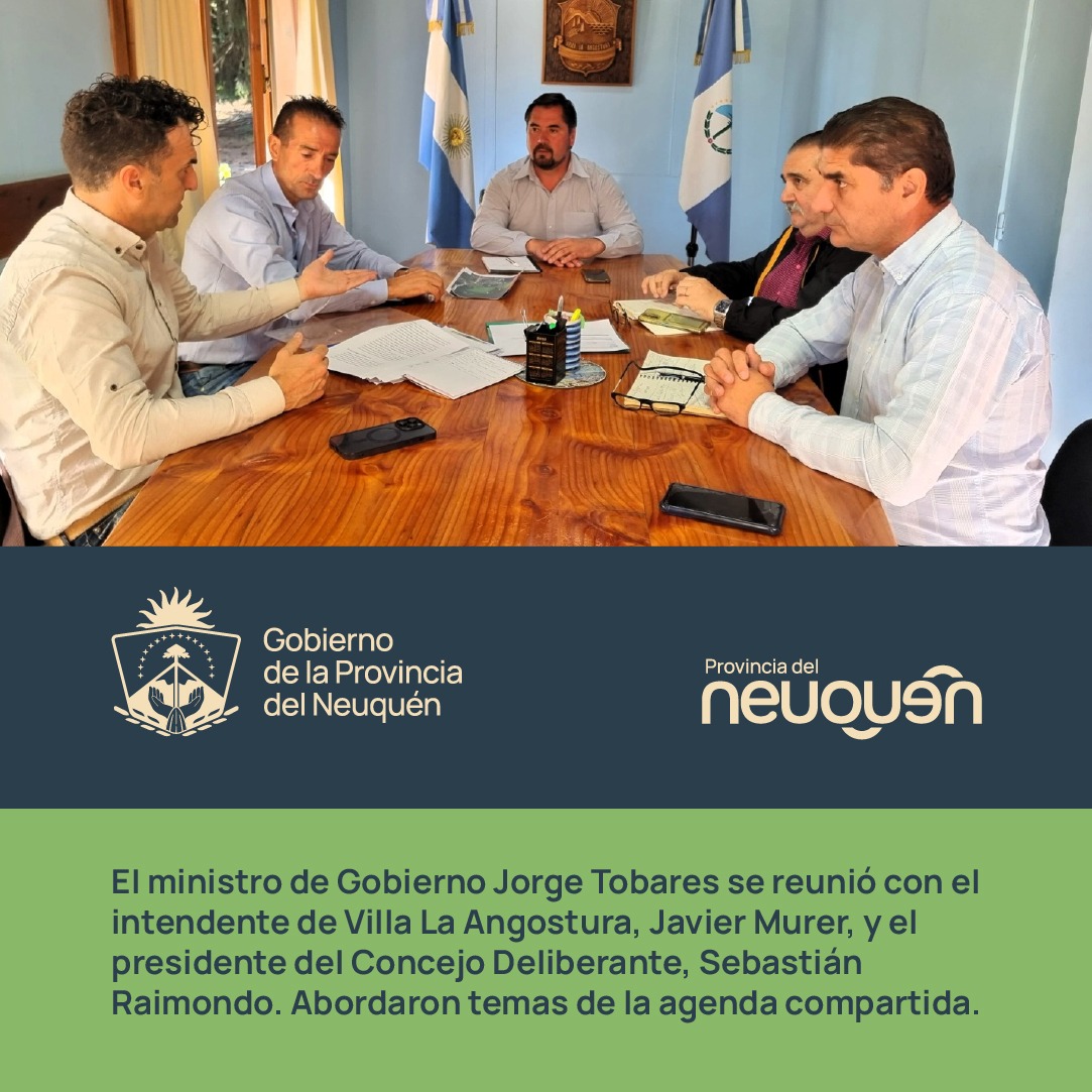 Mingobiernonqn's tweet photo. En el marco del plan de regionalización impulsado por el gobernador @Rolo_Figueroa, el ministro de Gobierno Jorge Tobares desarrolló una agenda de trabajo de interés comunitario en #VillaLaAngostura 
#MinisterioGobiernoNeuquén https://t.co/MoBjznqi0E