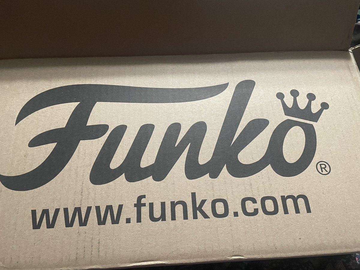 MajinE_Mimi's tweet image. Mail call👀
Question is… what’s in the box?
I may have taken advantage of Funko’s end of the year sale🔥🔥🔥

Reminds me of @DisTrackers when he said he was gunna focus this year.
I already broke that😂😂
#funkofamily #funkomailcall