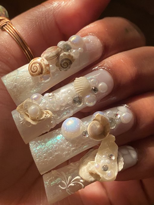 Soooooo pretty 😍 https://t.co/K5S8l345RL