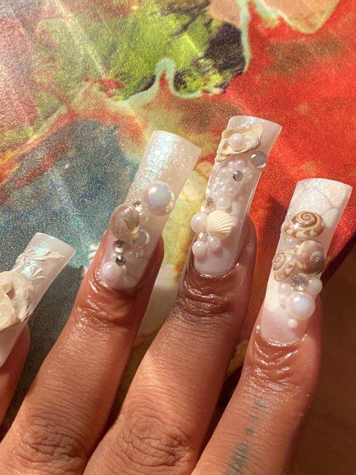Soooooo pretty 😍 https://t.co/K5S8l345RL
