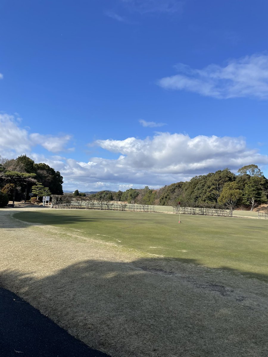 JunAuman's tweet photo. 🏌️‍♂️始めて3ヶ月目
　初ゴルフ場行ってきました。
＃大神戸ゴルフ倶楽部
スコアは139…
これからもっと上手くなるぜいp(^_^)q https://t.co/y1TStL9HTg