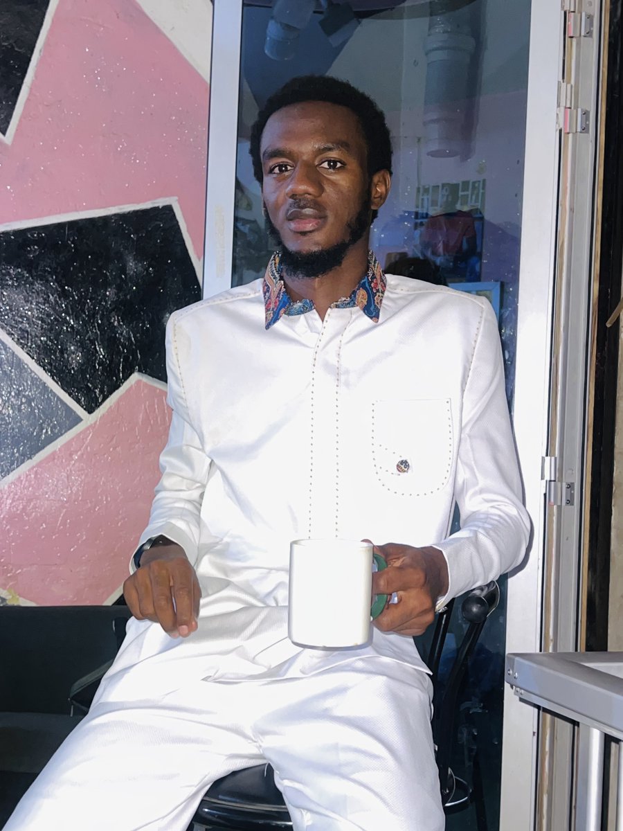 youssoufa93's tweet photo. Costume @maison_yus 🧵🪡✨ https://t.co/wmNki3QuvI