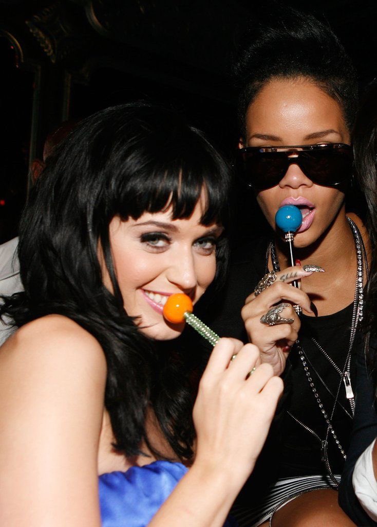PopCulture2000s's tweet photo. katy perry and rihanna (2008) https://t.co/yF9AvihG2W
