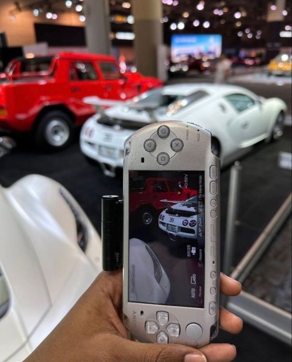 VINTAGE (@carsighting) on Twitter photo 