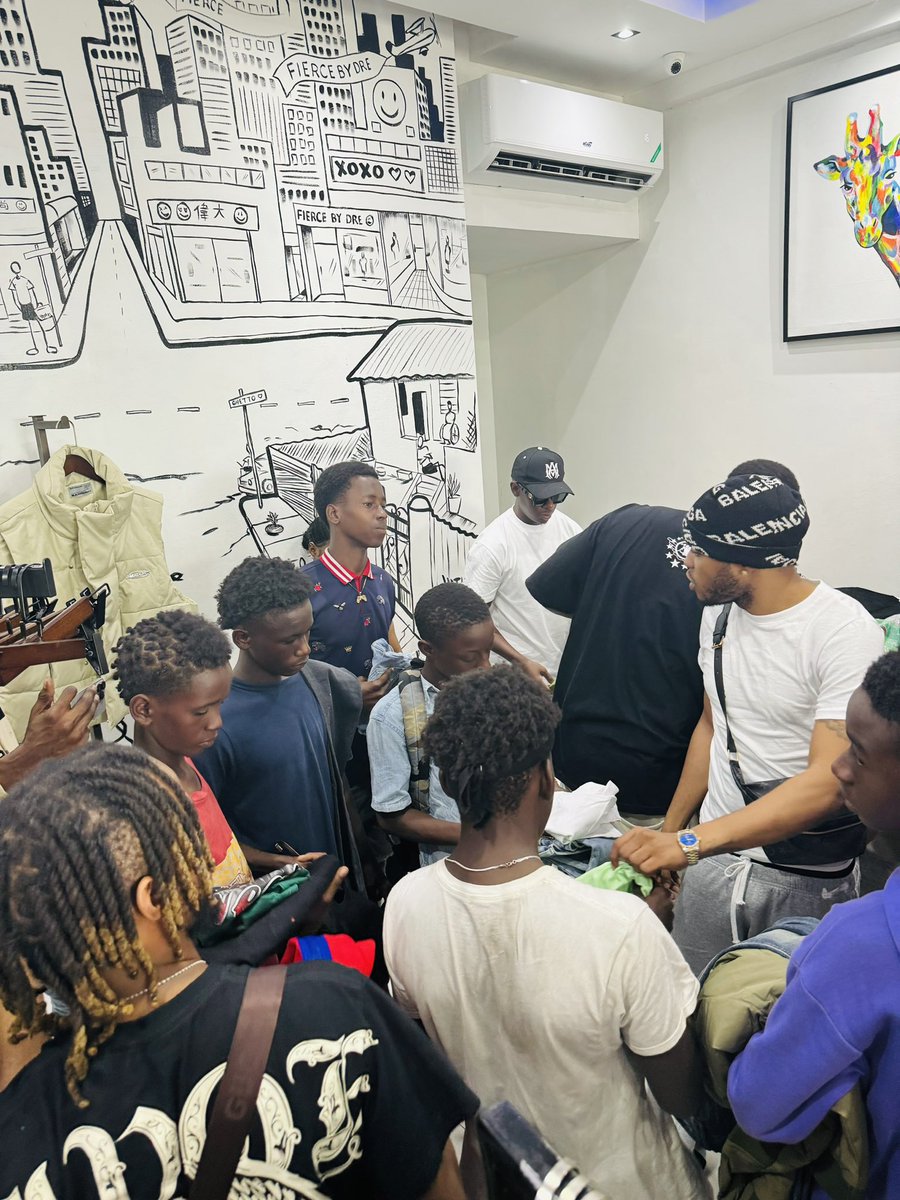 deno_crazy tweet media