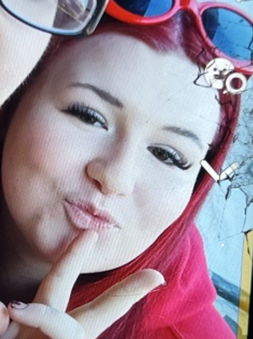 VolusiaSheriff's tweet photo. Deputies are looking for 15-year-old Clairissa Norvitz, of Osteen, last seen around 5 pm in the area of Dixon Lake Road and the bike trails. She referenced self harm before she left home. She was wearing black clothing, blue Crocs and carrying a blanket. Call 911 w/info, thanks! https://t.co/r3P7HpbqDW