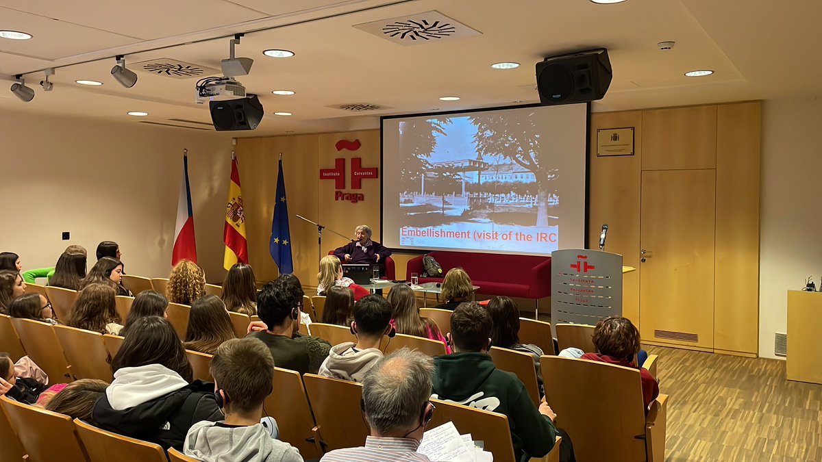 conocer_el_holocausto tweet media