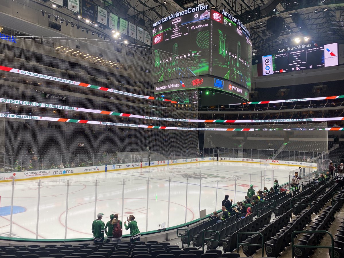 bwisenb's tweet photo. ABCA convention for baseball coaches 2024 in Dallas this year! Starts tomorrow … so taking in some #TexasHockey tonight!
Stars vs Avs! With ⁦@stinsonjustin1⁩ and ⁦@loganwise24⁩ !
#NBProud
#BorninTexas https://t.co/AUFdPuE9Ad