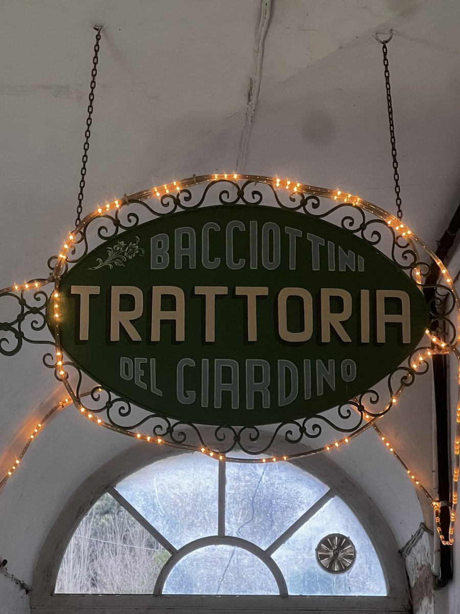 Pontremoli, da 75 anni, da provare assolutamente per la sua semplicità