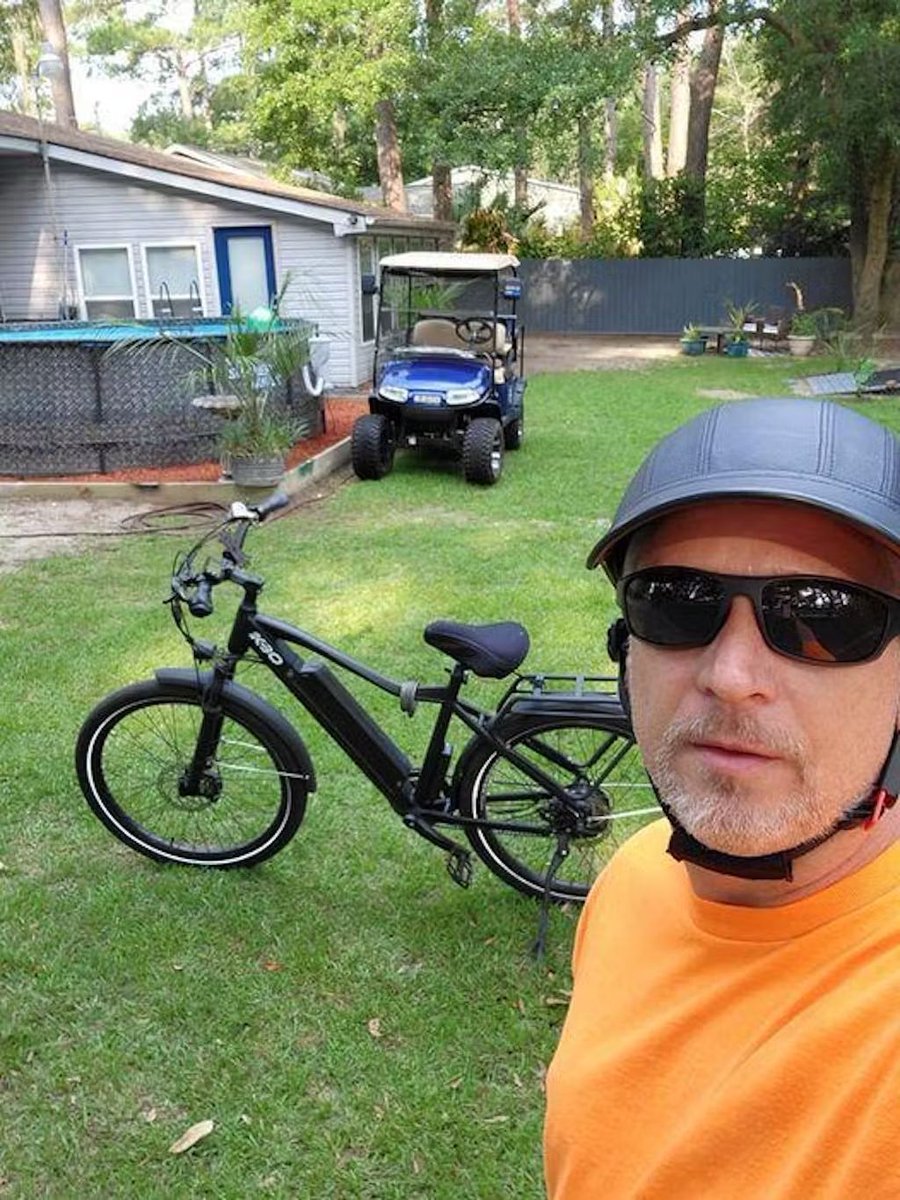 KBOBIKE's tweet photo. Q: What kind of ebike do you think the KBO Breeze is?🤔
A: “Part courier bike, part cruiser, part mountain bike.”👍
Perfect description! Thank you for your support and compliments!🥰

#kbobike #kbobikes #ebike #kbobreeze #HappyNewYear #lifestyle #crohnsdisease #cancerfighter https://t.co/aq5swYcHhw