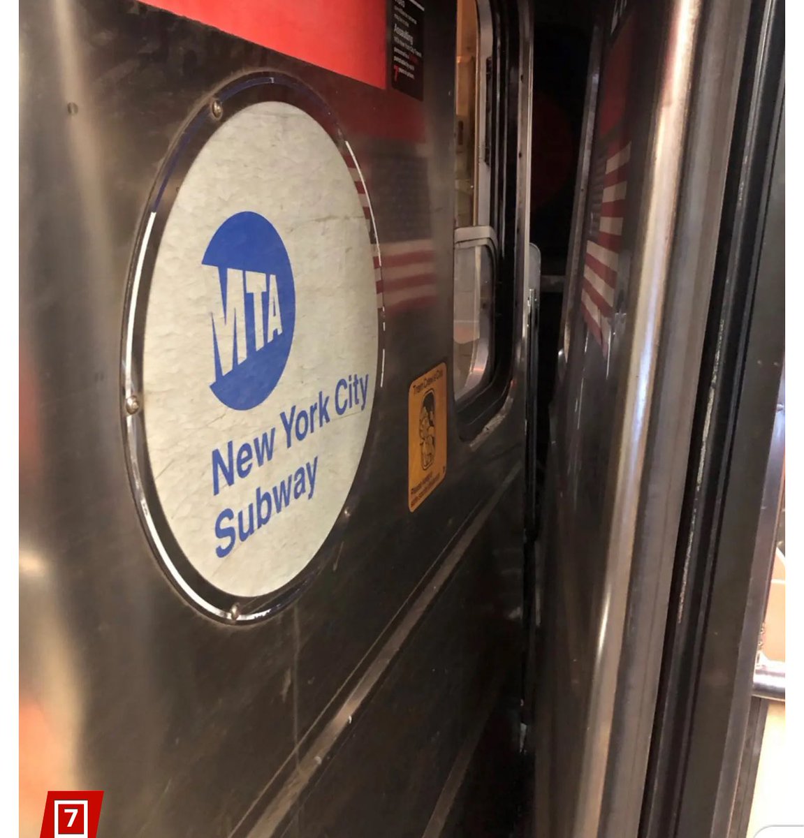 ibuki53010508's tweet photo. there is nothing to suggest the crash was equipment-related and are investigating any human factors that could have caused it.
“The equipment was working as intended,” the switches and signals.
“Obviously, two trains should not be bumping into one another,” https://t.co/jMFeGkAkBR