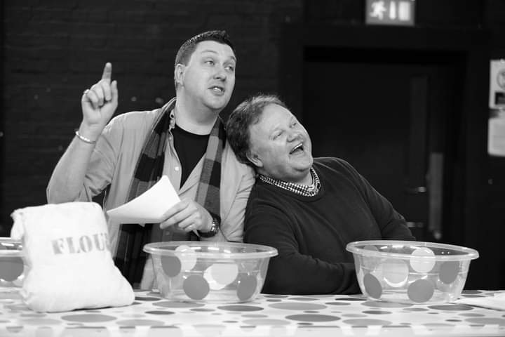 PaulMorseActor's tweet photo. We enter into our final shows of the season and come to the end of my 10th year at the Hexagon!
Looking forward to seeing all of you who will be coming to see us over the weekend!
#panto #dame #readingpanto #berkshire #mrtumble @Thehexagon @Imagine_Theatre https://t.co/6fjcTsuHhC