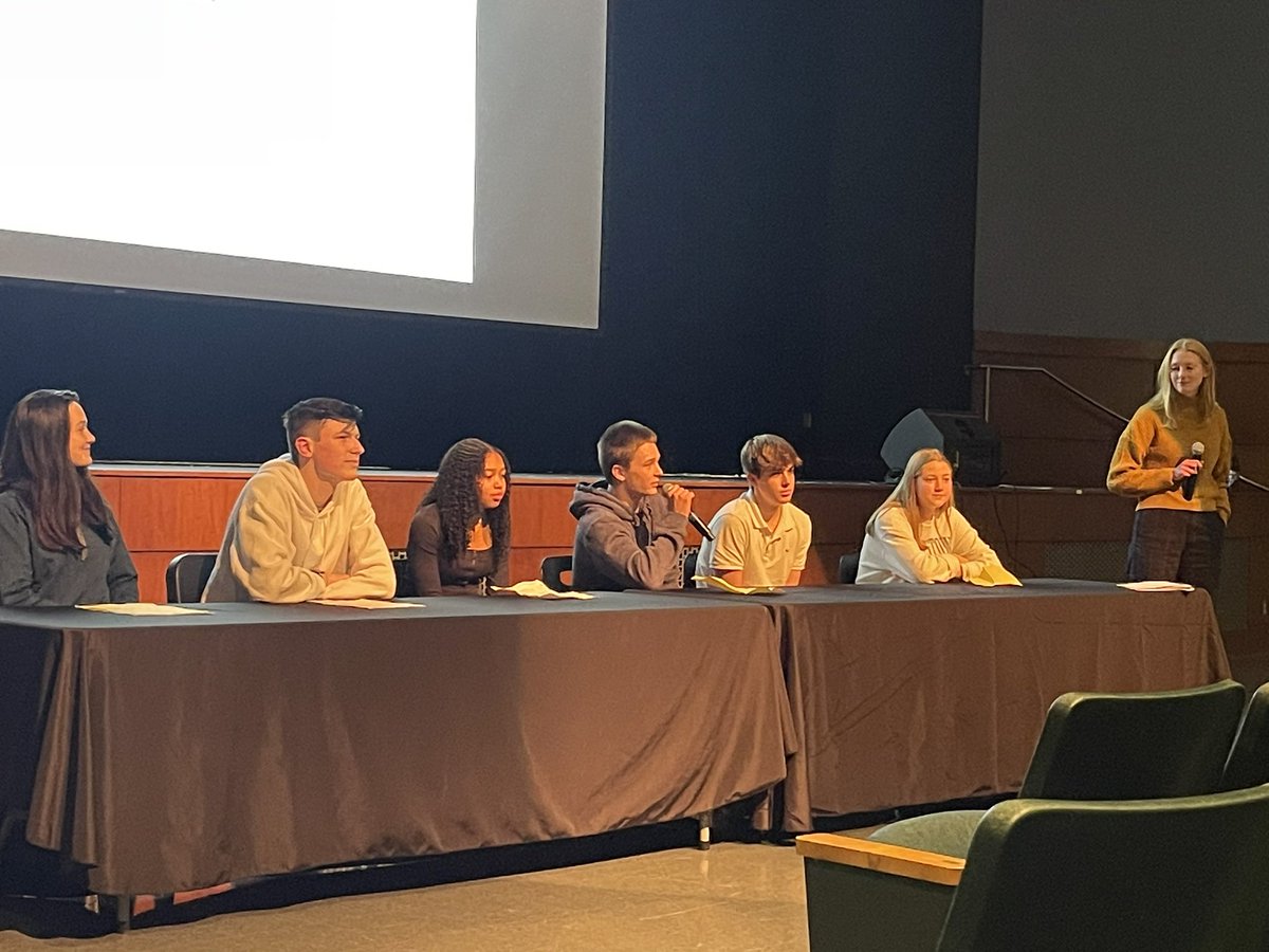 CB West High School tweet media