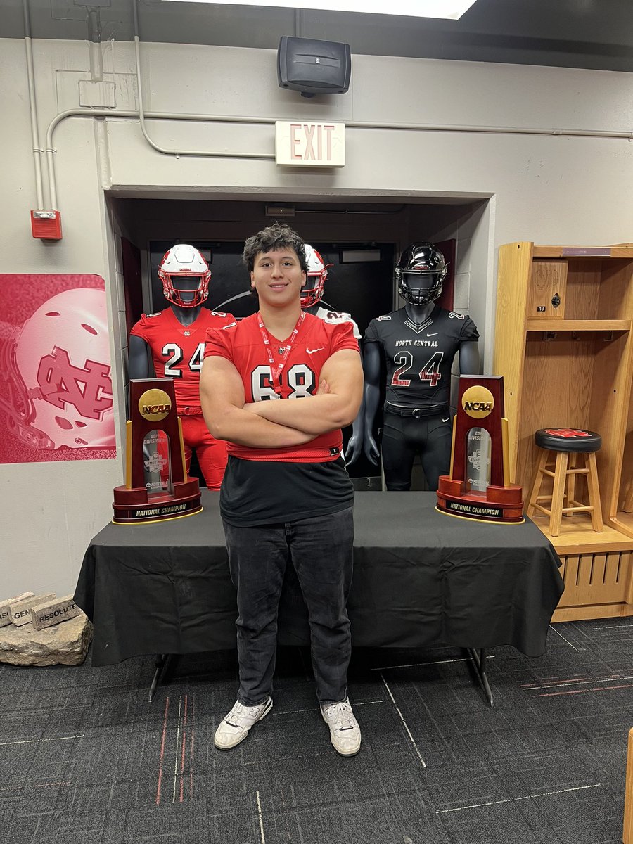 nicholasruiz919's tweet photo. Thanks @CoachDierking @CoachSpence_NCC for having me out on a visit! I had a great time seeing what NCC was all about in person! https://t.co/FMLKjQytnV