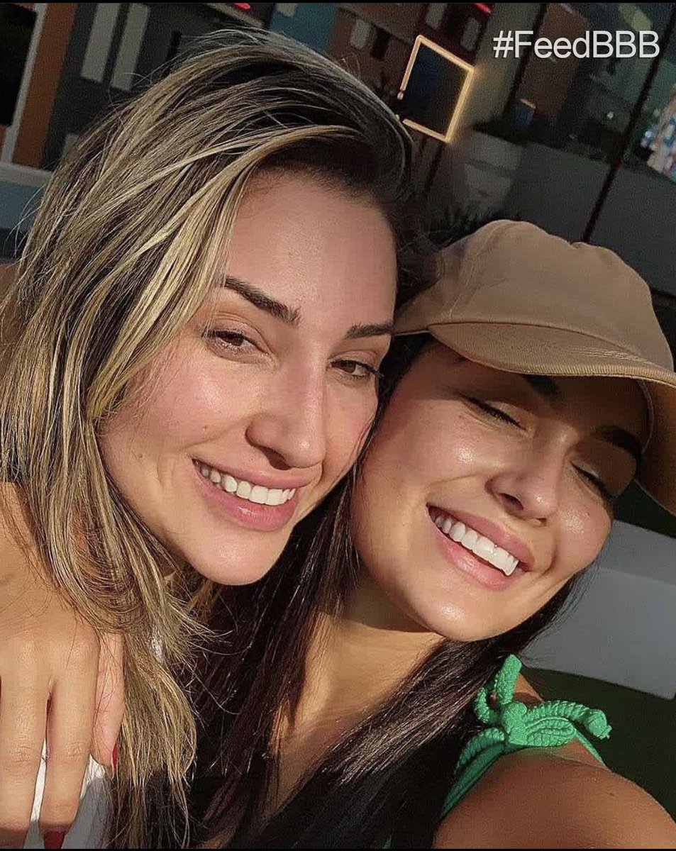 supportlaris's tweet photo. Hoje é quinta, dia de #TBT ! 💌
@acervomeirelles @ameirellescf
#TeamLariSantos #Lamanda https://t.co/zkmhI5dKBG