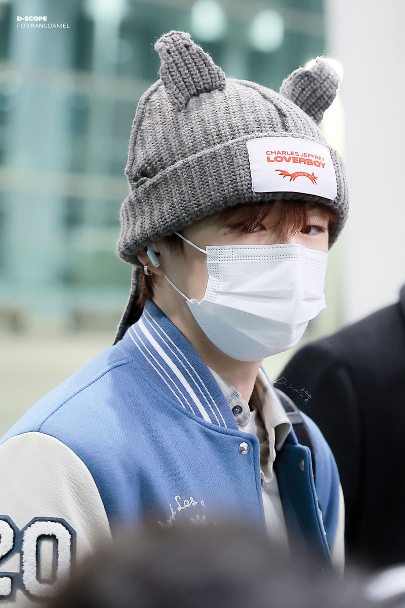 DanikScope's tweet photo. 240104 입국 HQ

아기 라쿤🦝

#강다니엘 #KANGDANIEL https://t.co/QPoViLVwEP
