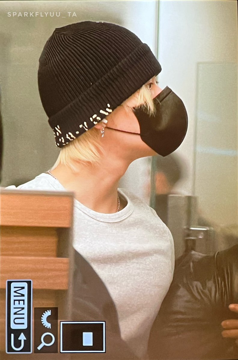 240105 ICN✈️

#YUTA 
#유타                      
#中本悠太
#ユウタ