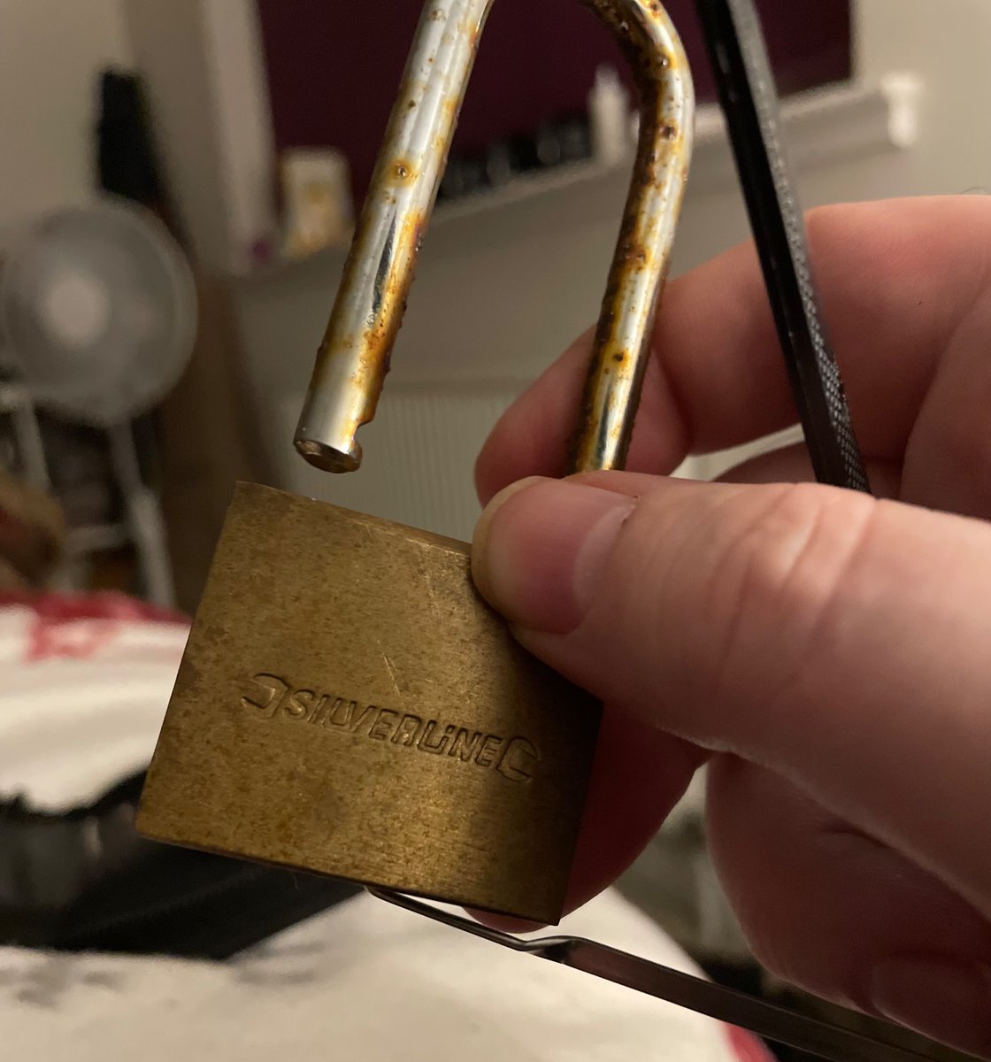 First lock picked! Took no time at all. 5 secs to rake and 20 to pick. Silverline products really are junk.